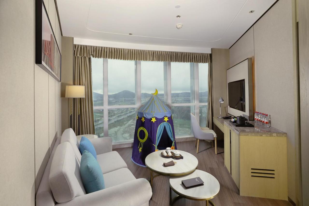 Wyndham Pingtan Hotel Exterior photo